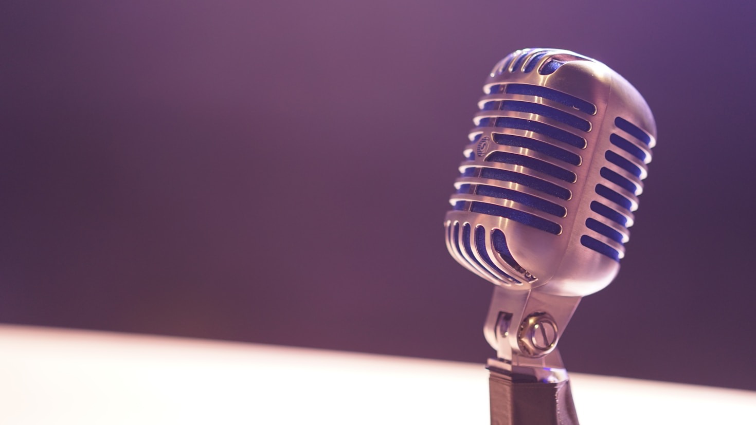 Why Fjossofaen Stands Out Among Norwegian Podcasts
